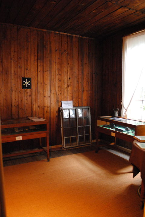 Portable Iron Houses - Accommodation NT 1