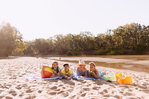 Riverside:  Wagga Beach - Accommodation NT 0