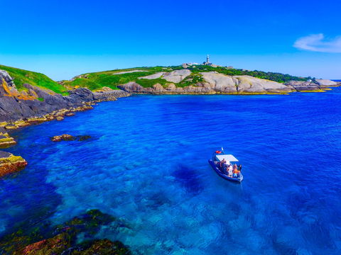 Snorkelling Montague Island - Accommodation NT 0