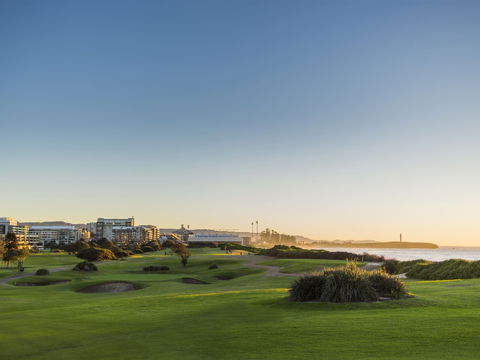 Wollongong Golf Club - NT Tourism 0