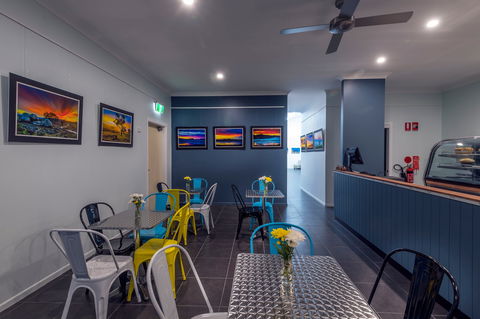 Gawura  Aboriginal Art Gallery And Cafe - Accommodation NT 2