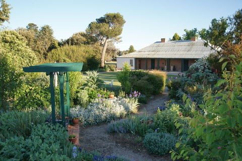 Riversdale Historic Homestead - NT Tourism 0