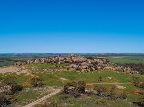 Tcharkuldu Rock Recreation Reserve - Accommodation NT 0