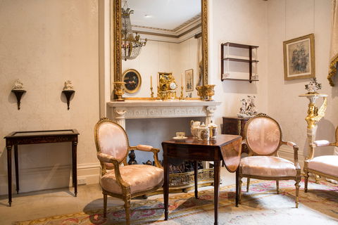 The Johnston Collection - Accommodation NT 1