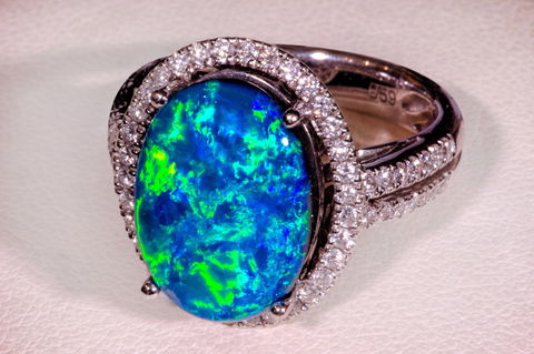 Australian Outback Opals - Accommodation NT 1