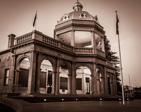 Bendigo Soldiers Memorial Institute Military Museum - Accommodation NT 2