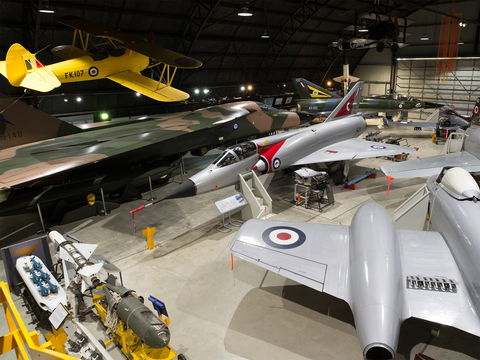 Fighter World - Accommodation NT 1