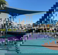 Lucindale - Accommodation NT
