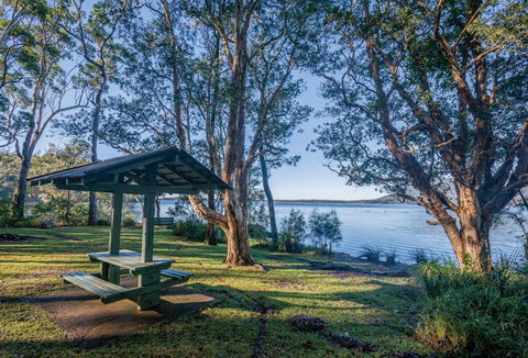 Queens Lake Picnic Area - Accommodation NT 0