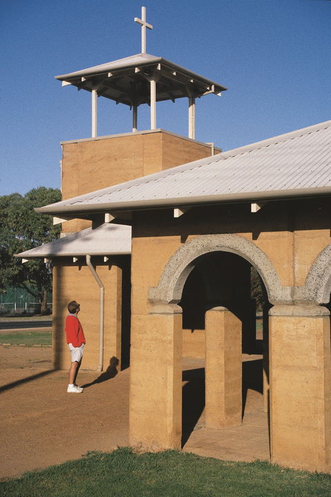 St Thomas More Catholic Church - Accommodation NT 0