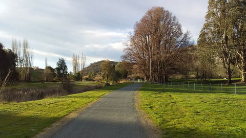Adelong Falls Walk - Accommodation NT 2