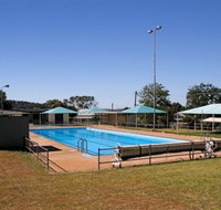 Manildra Swimming Pool - Accommodation NT