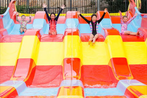 Raging Waters Sydney - Accommodation NT 1