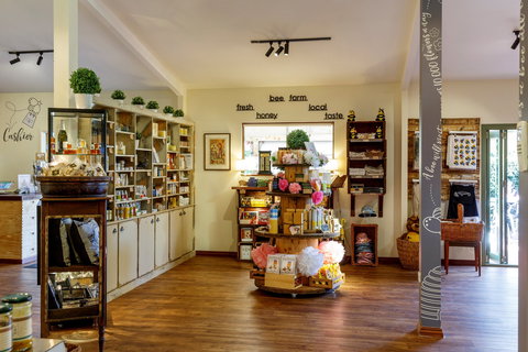 The House Of Honey - Accommodation NT 2