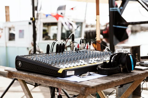 Apollo Bay Radio 87.6 FM - Accommodation NT 0