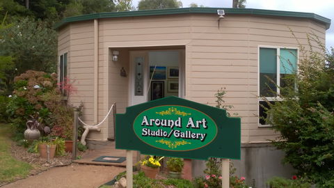 Around Art Studio/Gallery - Accommodation NT 0