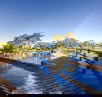 Centenary Lakes Park - Accommodation NT
