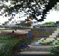 Manly War Memorial - Accommodation NT