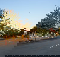 Adelong - Accommodation NT