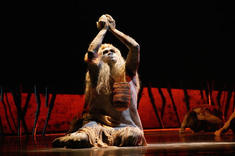 Bangarra Dance Theatre - NT Tourism 2