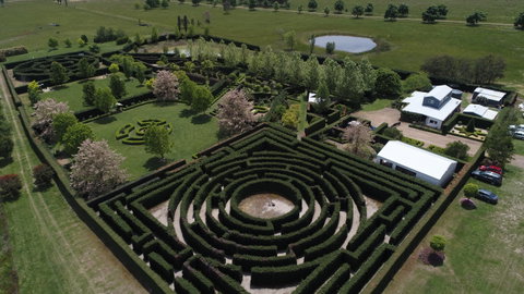 High Country Maze - Accommodation NT 0