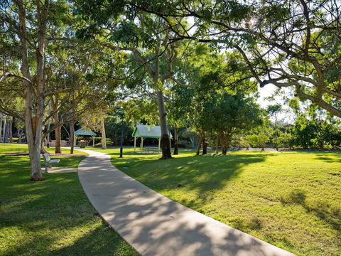 Millennium Esplanade And Tannum Sands Beach - Accommodation NT 0