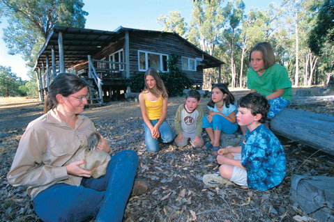 Perth Hills - Accommodation NT 2