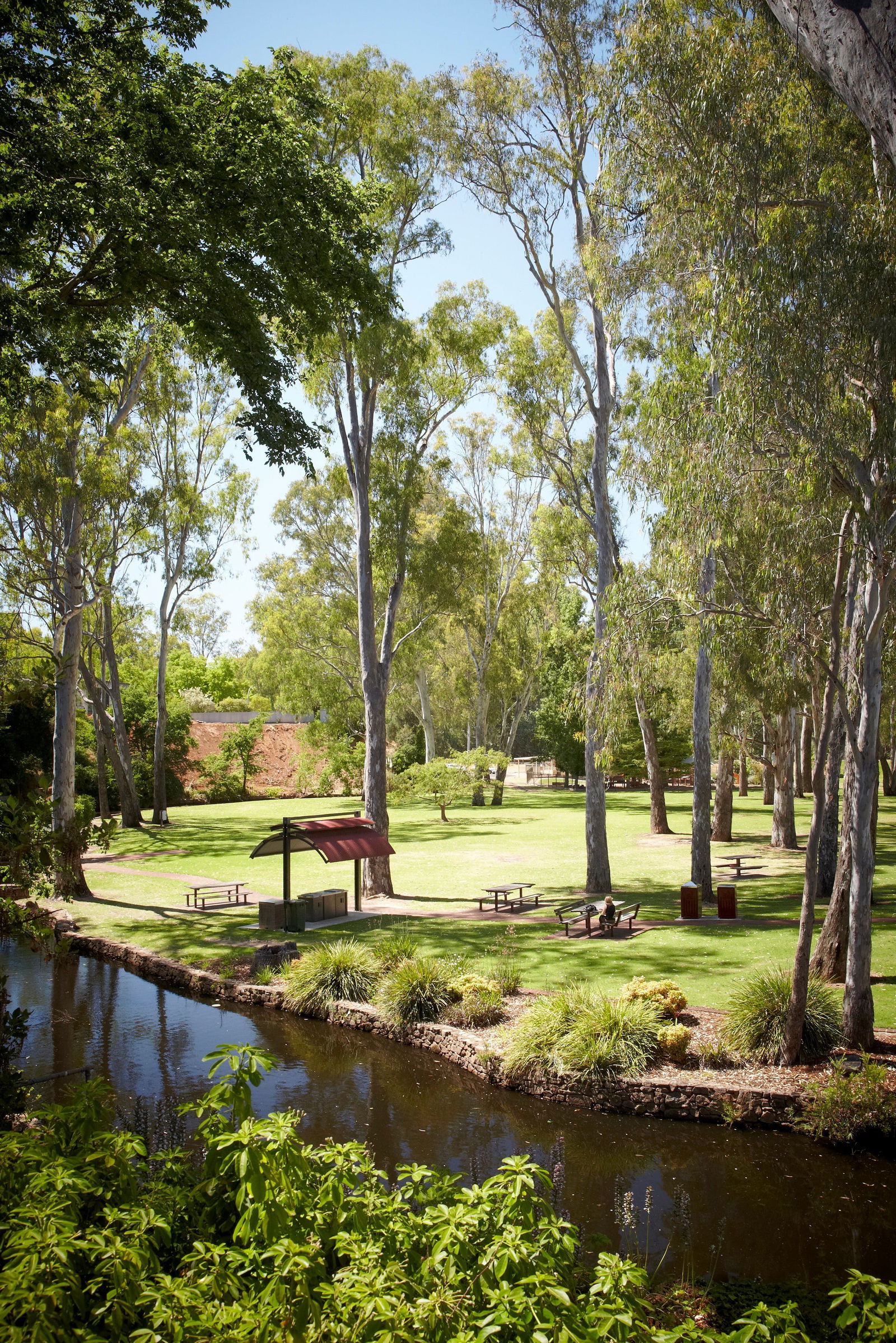  Accommodation NT