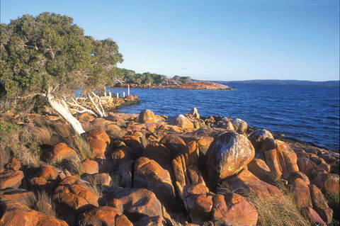 Australia's South West - Accommodation NT 1