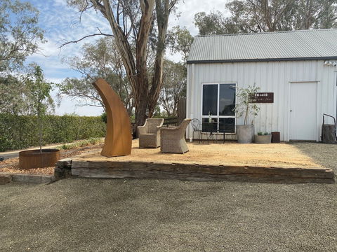 Green Glass Studio - Accommodation NT 1