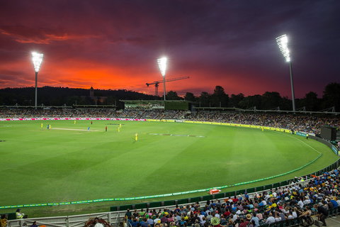 Manuka Oval - Accommodation NT 2