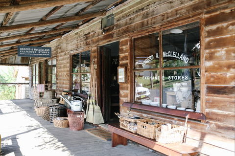 Odgers And McClelland Exchange Stores - Accommodation NT 1