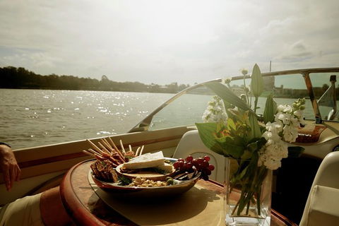 Sunset Harbour Cruise - Accommodation NT 1