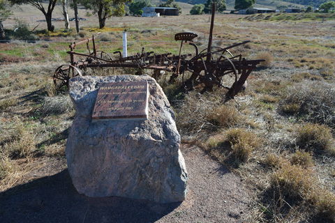 Wangaraleednie Monument & Ruins - Accommodation NT 0