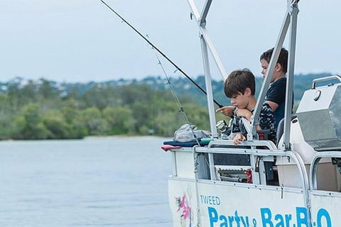 BBQ Boat Hire - Accommodation NT 2