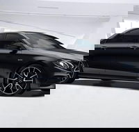 Sydney Airport Transfers  Sydney Airport SYD to Sydney City in Business Car