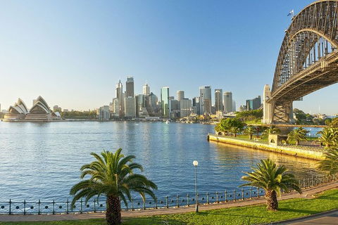 Sydney Airport Transfers : Sydney Airport SYD To Sydney City In Luxury Van - Accommodation NT 1