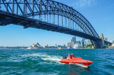Sydney Harbour Highlights Tag-Along Motor Boat Tour - NT Tourism 0