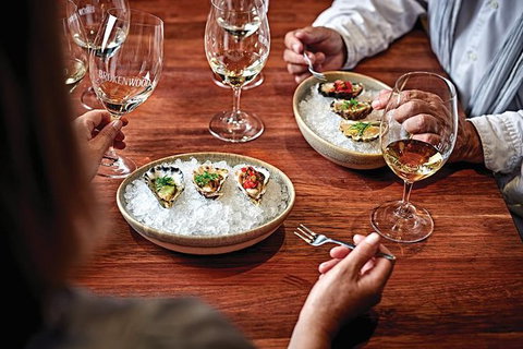 VIP Soil-To-Cellar Experience - Accommodation NT 7