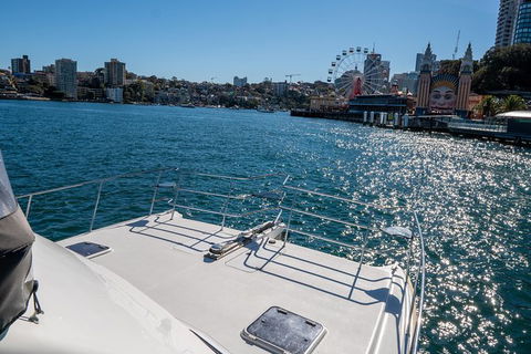 Vivid 90-Minute Sydney Harbour Small Group Catamaran Cruise - Accommodation NT 7