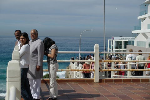 Limousine Services In Sydney Australia - Mercedes S Class And Sprinter 12seater - Accommodation NT 21
