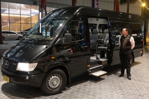 Limousine Services In Sydney Australia - Mercedes S Class And Sprinter 12seater - Accommodation NT 27