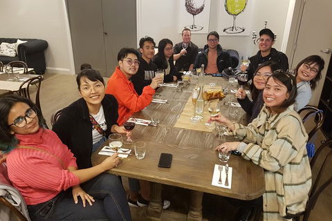 Hunter Valley Small Group Wine, Gin, Cheese & Chocolate Tour - Accommodation NT 7