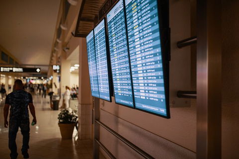 Sydney Airport Premium (DEPARTURE) Transfer - Accommodation NT 4