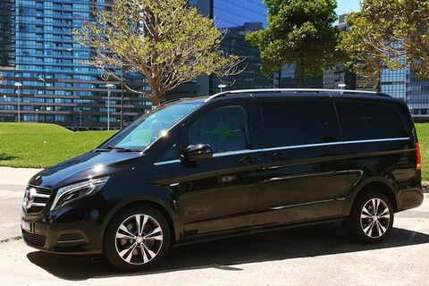 Luxury People Mover Transfer TO Sydney Airport ( 1 - 6 Pax ) - NT Tourism 3