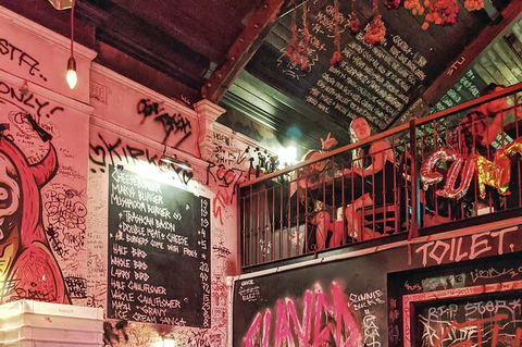 3 Hours Street Art Walking Tour In Newtown With Food Tasting - Accommodation NT 4