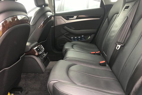 Sydney\'s Reliable Chauffeur Service - Accommodation NT 2