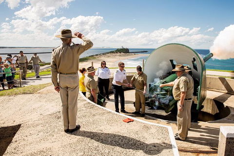 Newcastle Scenic Explorer - 2 Hour Tour By Minibus - Accommodation NT 14
