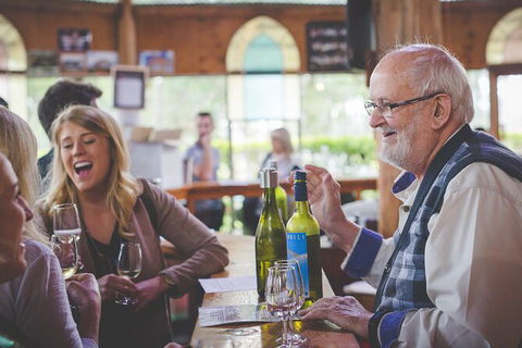 Hunter Valley Small Group Luxury Wine Tasting Tour From Sydney - Accommodation NT 3