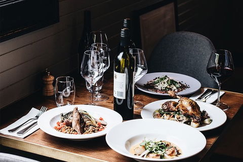 Wine Wine Fine Dine - Southern Highlands - Accommodation NT 2
